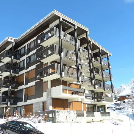 Apartment 3***, Chaleureux, 3 Pieces, 6 Pers., Proche Pistes Et Commerces, Wifi - Fr-1-304-77 *