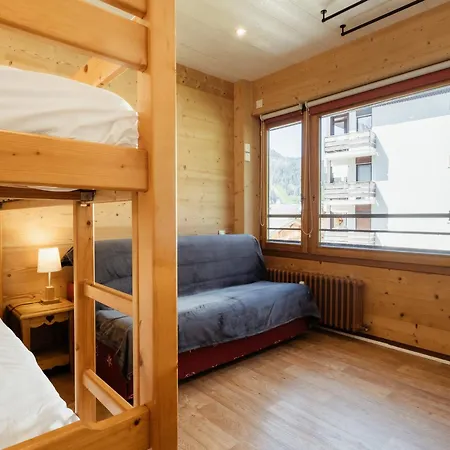 شقة 3*, Chaleureux, 6 Pers., Proche Pistes & Commerces, Wifi - Fr-1-304-77 *